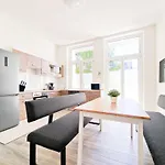 Tolstov - 3 Mit Balkon - 15 Min Zur Messe Dus * Düsseldorf
